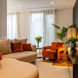 207 @ Ryedale House Apartment