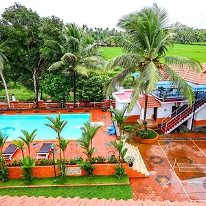 Fields Kumarakom